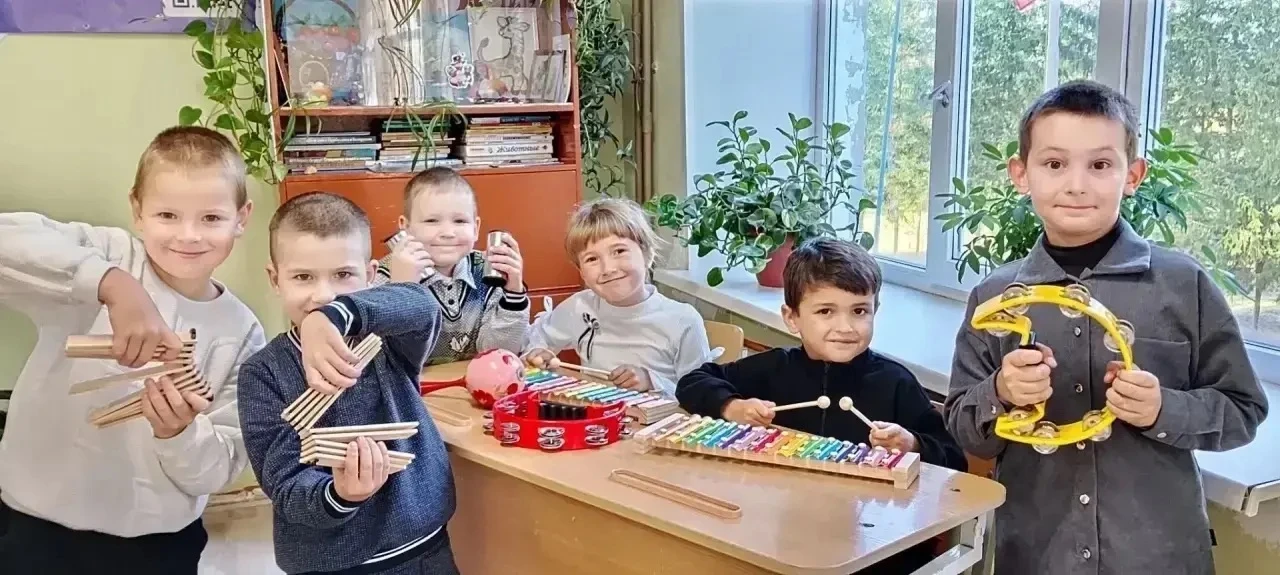 Создаём в школах Смоленской области условия, которые делают процесс обучения полезным и...