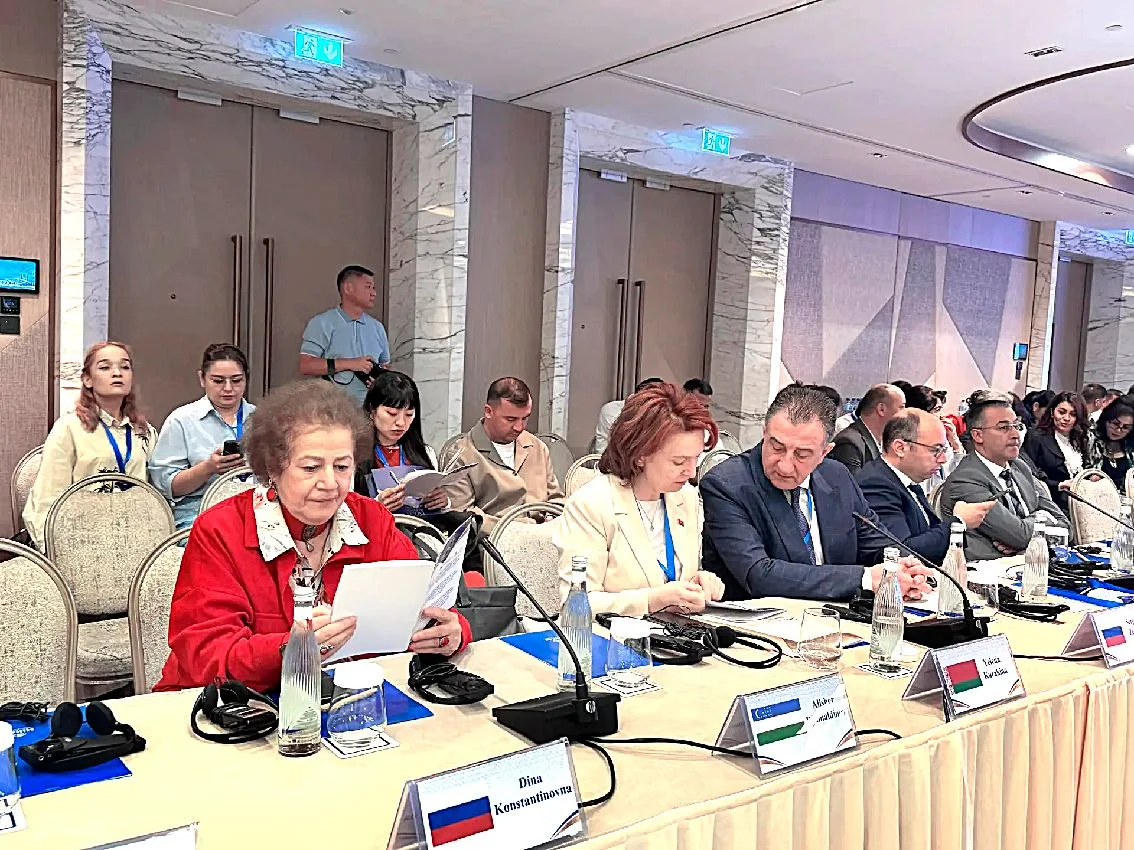 РЕКТОР КГИК ВЫСТУПИЛ В УЗБЕКИСТАНЕ НА МЕЖДУНАРОДНОМ ФОРУМЕ   Ректор КГИК Сергей Зенгин принял участи