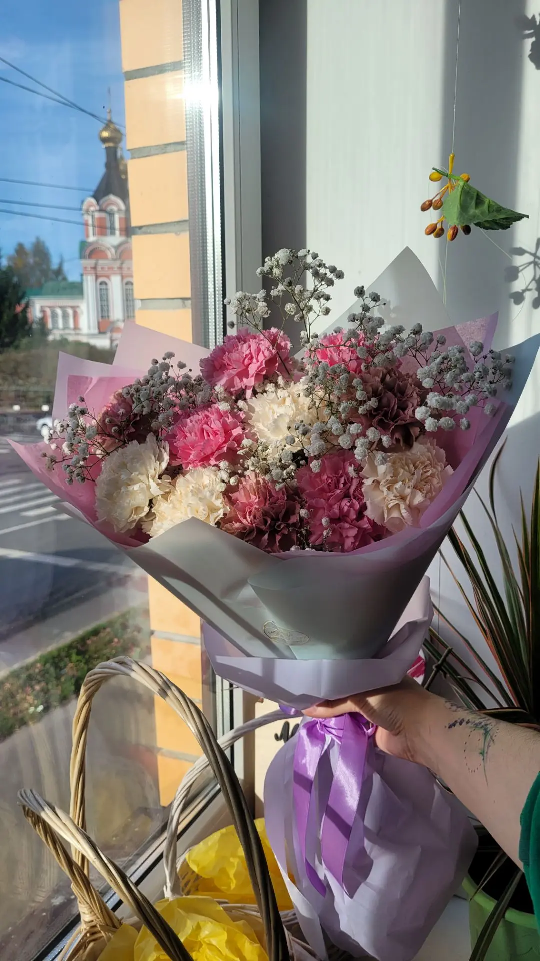 Букет из Диантусов и гипсофилы 💐🩷 стойкость до 3х недель 💯
