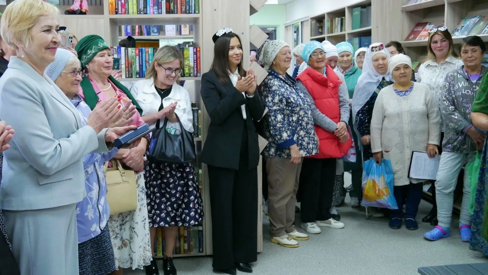 📖👍Первую модельную библиотеку открыли в Мензелинском районе Татарстана