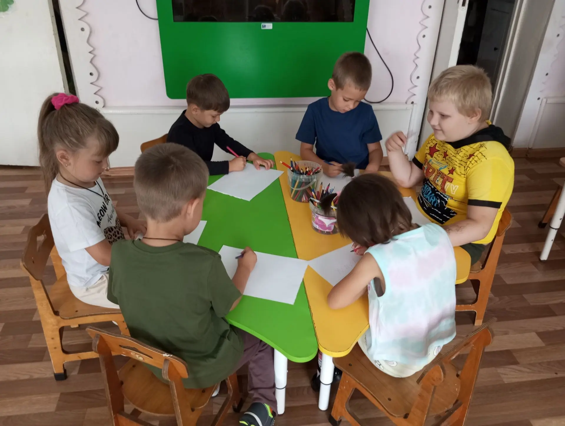 Сегодня в нашем саду прошла беседа"Моя семья", в рамках празднования Дня семьи, любви и...