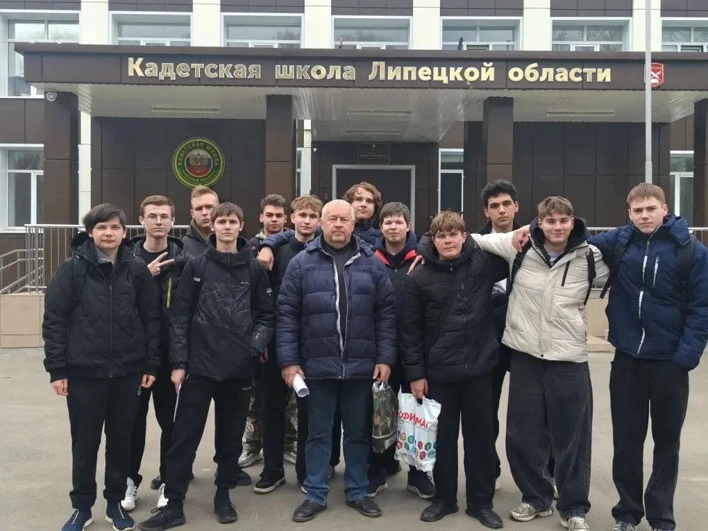 ⚡️С 15 по 21 апреля юноши 10 параллели были на военно-патриотических сборах.