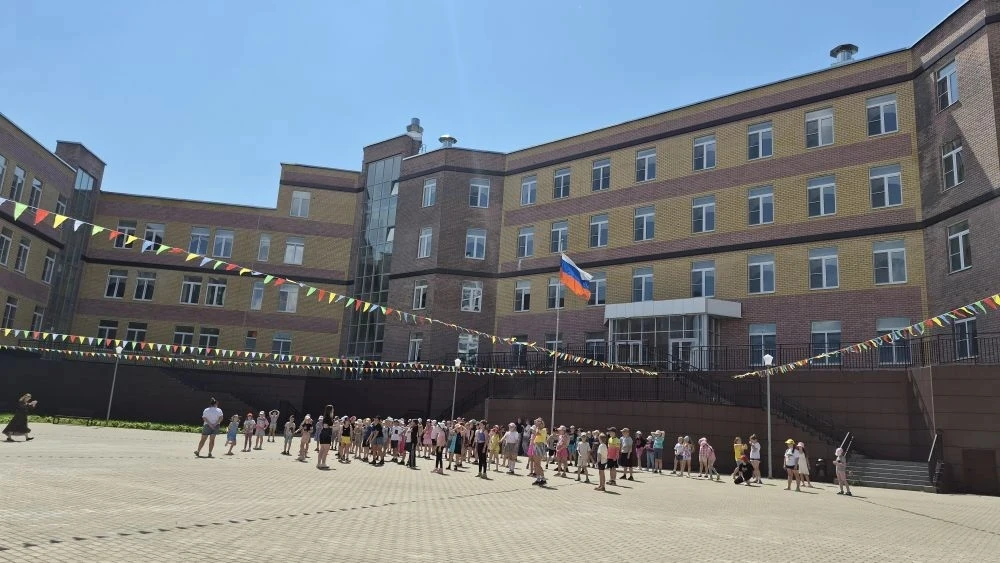 👋 Как провести лето 🌞 с пользой и удовольствием? Очень просто! Наши ребята знают ответ: встречать 