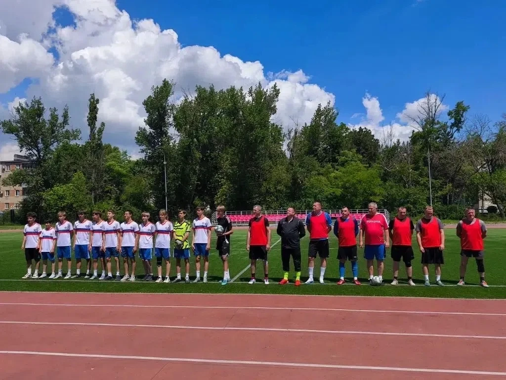 ⚽️Учебный год на ФОКОТе завершили красивым спортивным событием: товарищеским футбольным матчем между