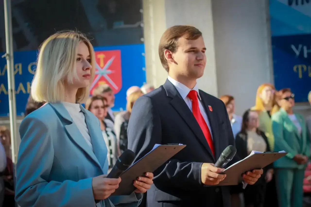 🎓 День знаний в Тульском филиале РЭУ им. Г.В. Плеханова: старт нового учебного года!