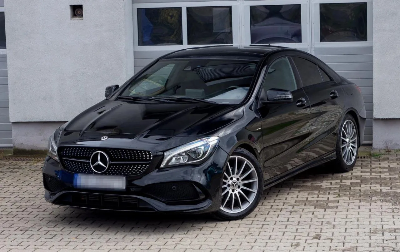 🚗 Mercedes-Benz CLA 200 7G-DCT AMG Line