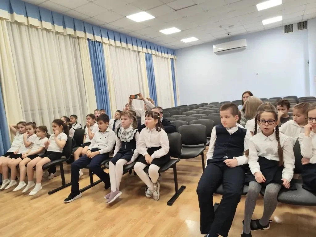 Сегодня, 30 апреля 2026 года, у первоклассников прошёл особенный и трогательный праздни...