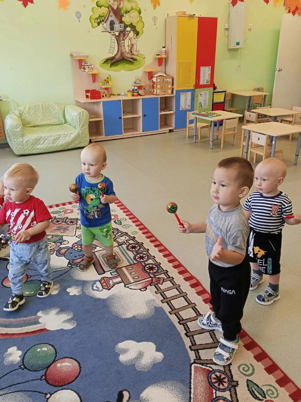 Погремушка  - первая и очень важная игрушка в жизни ребёнка🍭. С её помощью кроха начин...