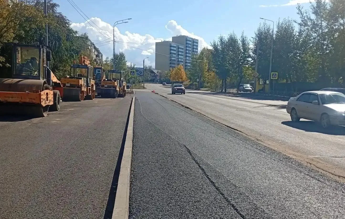 На улице Бабушкина в Улан-Удэ обустроили третью полосу