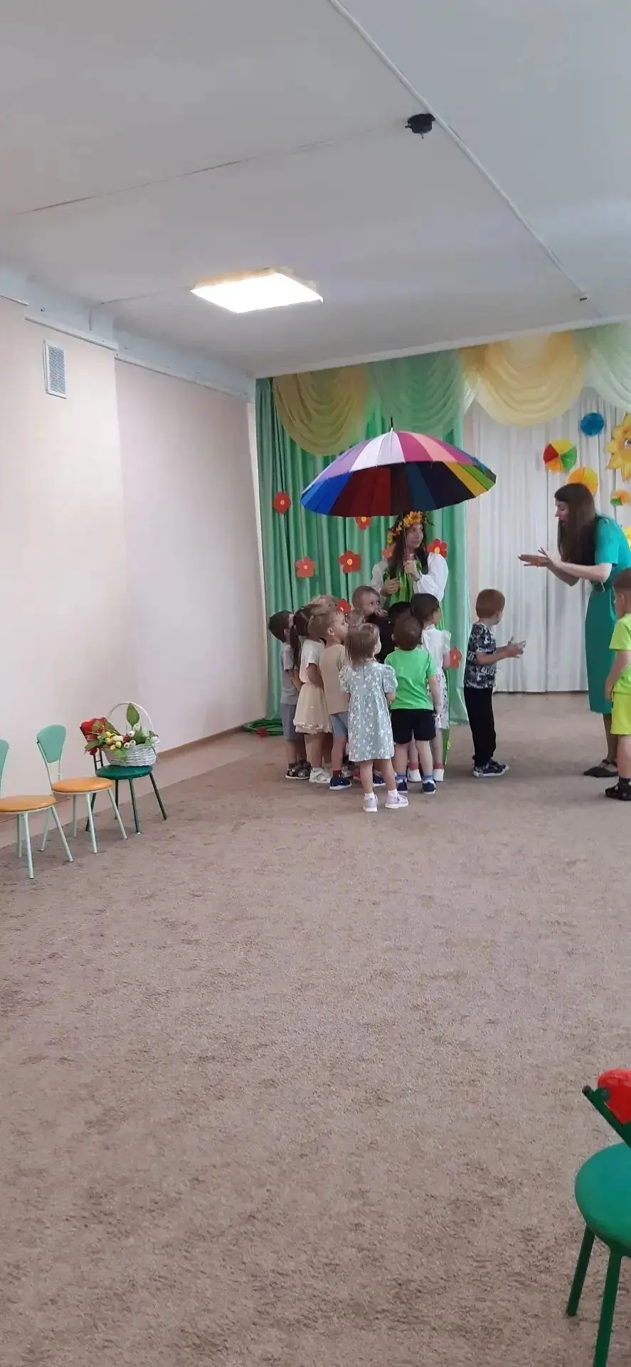 🌞👋 Прощай, лето: праздник в группе «Звёздочки»