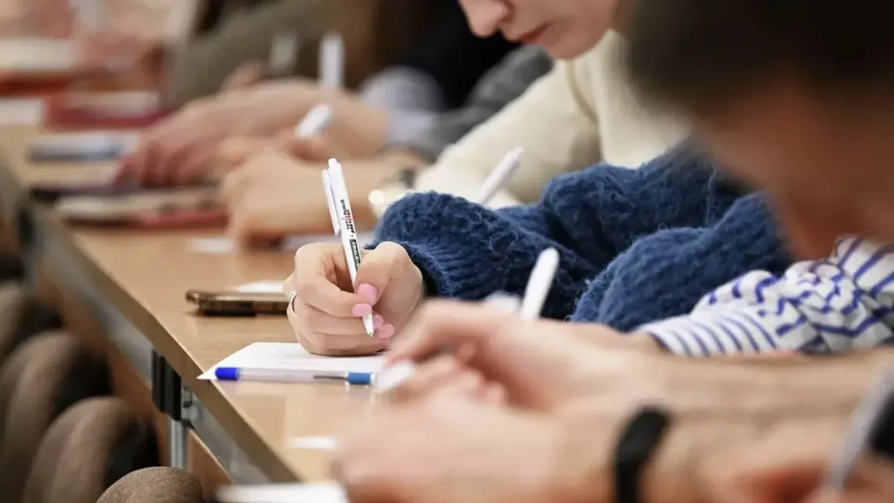 «Рефераты — это уже прошлый век».