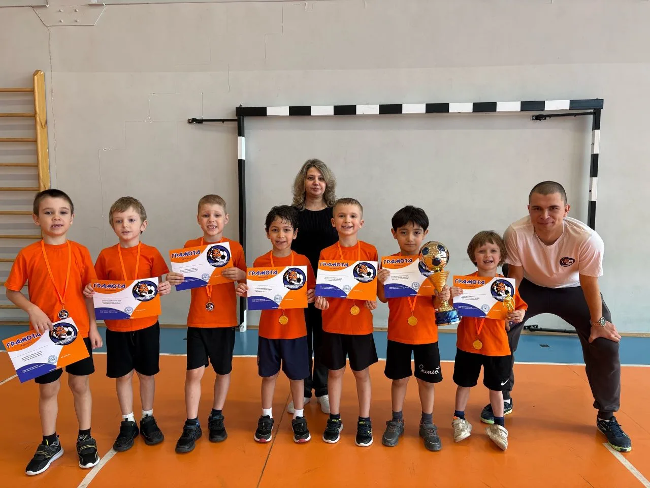 🏆🥇👍 Чемпионы отборочного (районного) этапа городского турнира по футболу среди старш...
