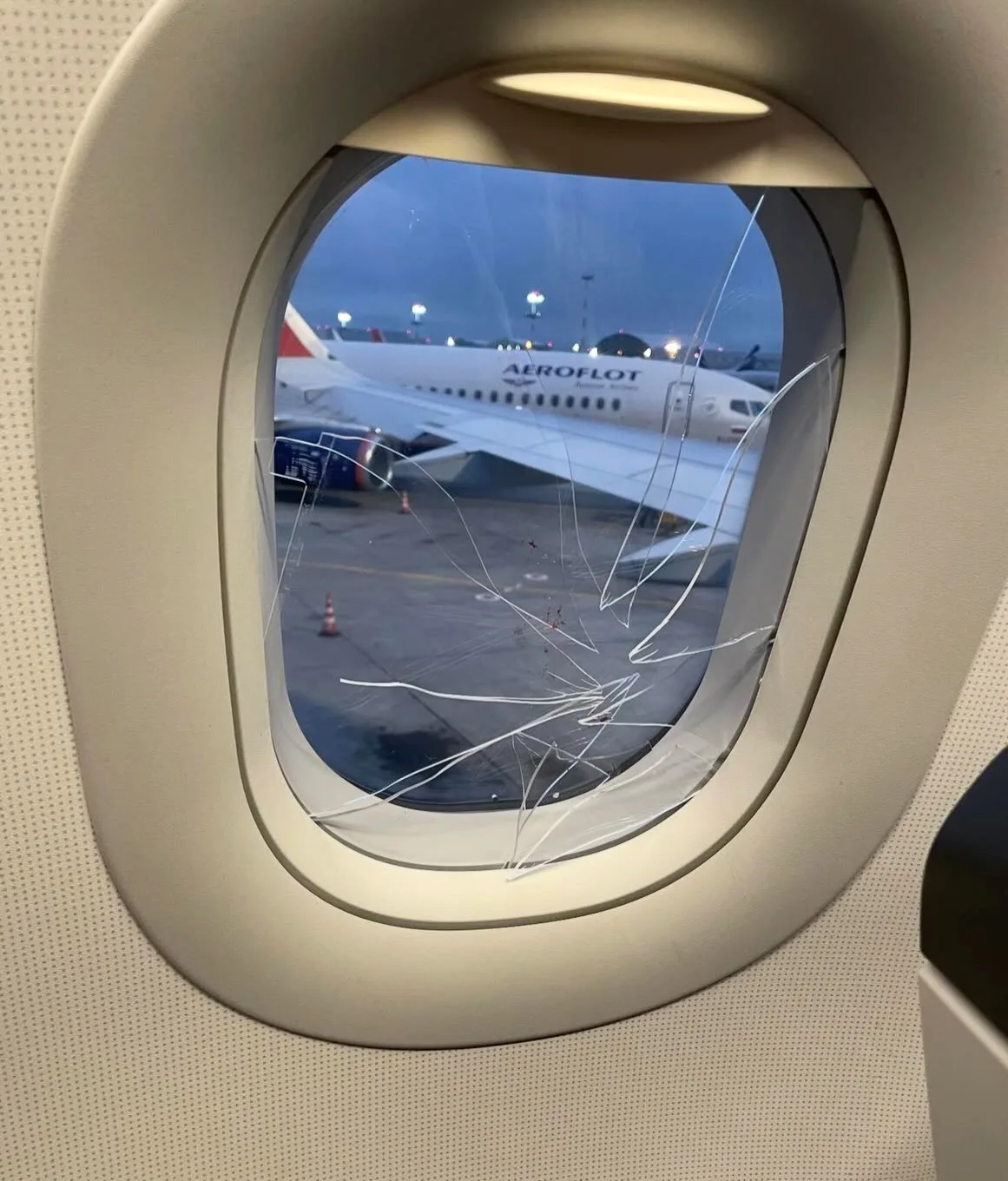 Продолжаю развивать деловые связи. Сегодня был на встрече в MRO-центре. Они специализируются на граж