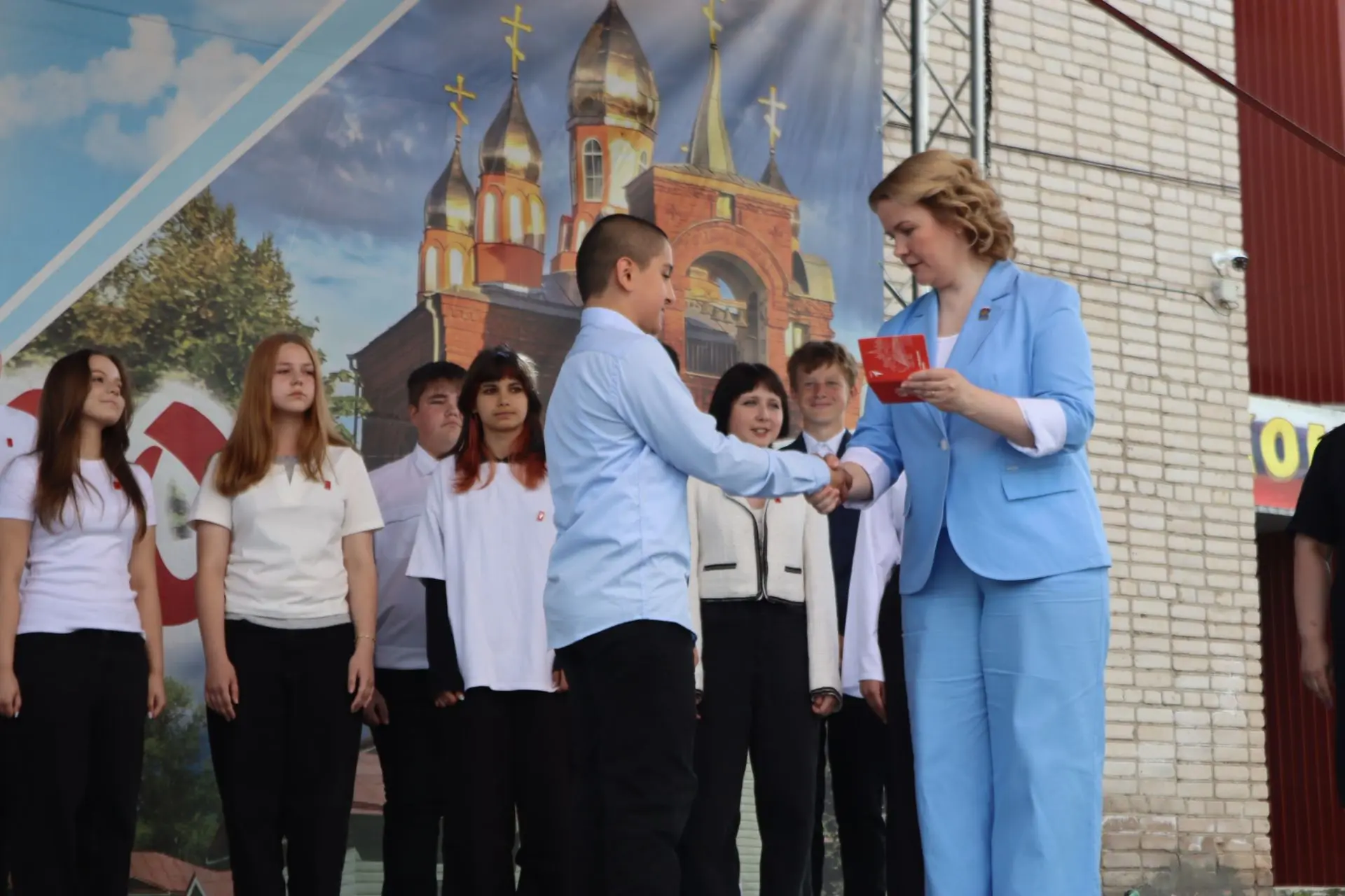 🇷🇺 Мы – граждане России! 🇷🇺 
 
В День города Чудово и Чудовского района прошла торжественная цер
