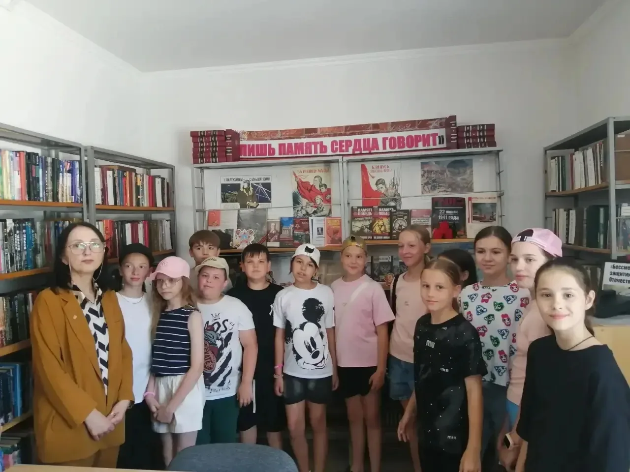 🔥Великим огненным годам – святая память!

Сотрудники библиотеки им. Н.К. Крупской подготовили устны