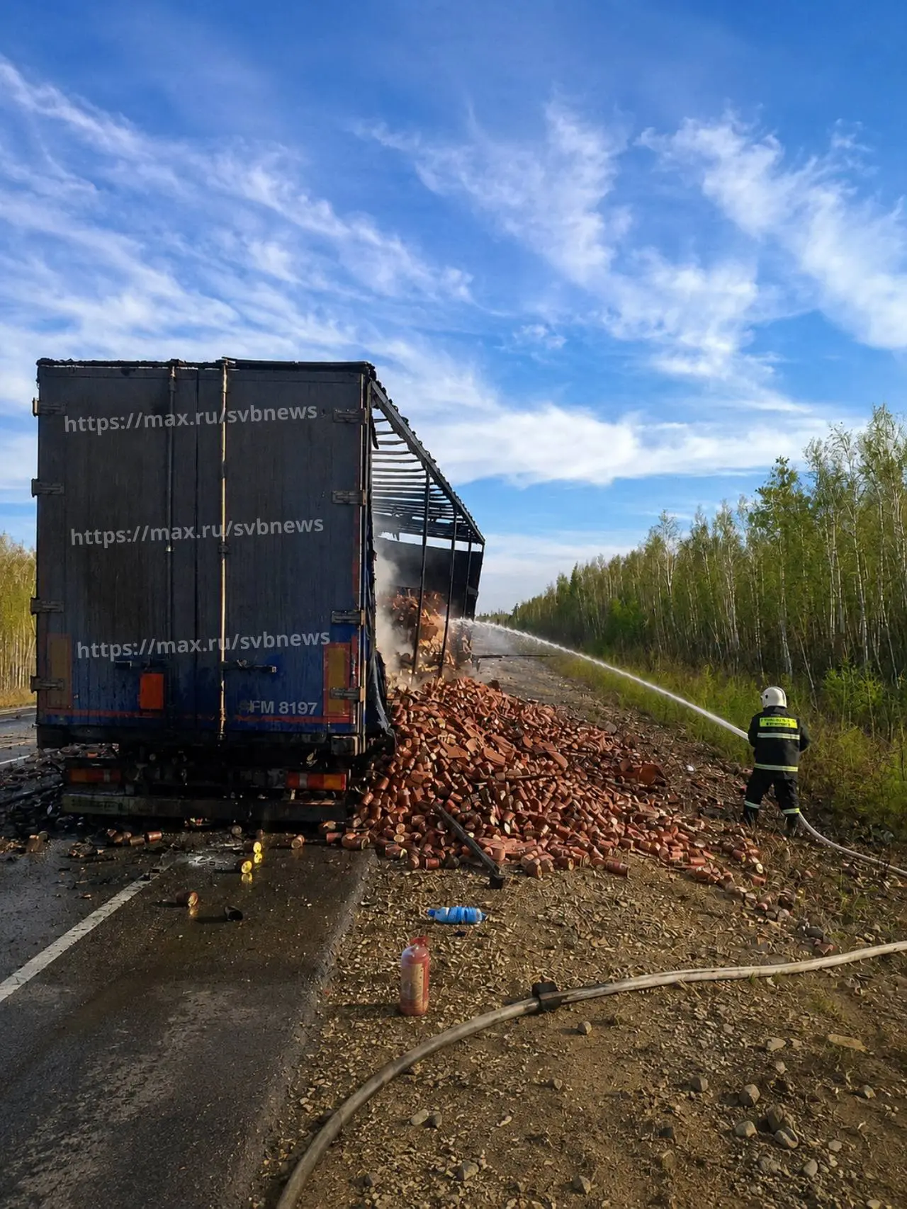 На трассе «Амур» в Приамурье сгорел полуприцеп с тушёнкой  На федеральной автодороге «Амур» в Магдаг