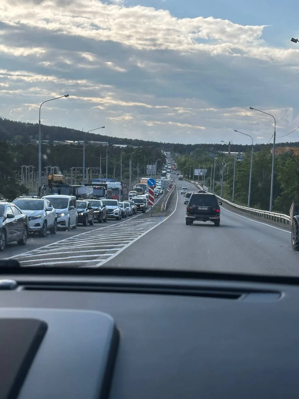 Большая пробка образовалась на выезде из Читы по Агинскому тракту.