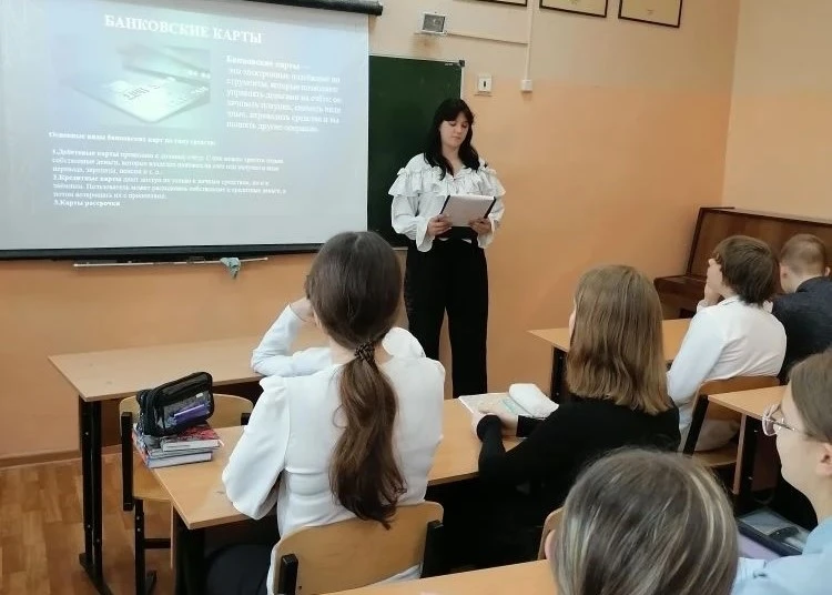 12 мая в Русской православной классической гимназии имени преподобного Сергия Радонежского состоялос