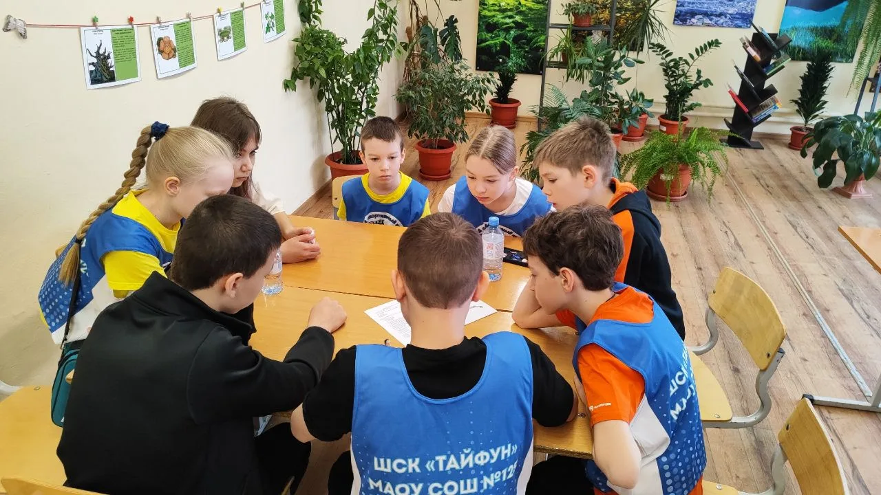 🗓️11 апреля в Кировском районе проходили муниципальные (районные) этапы "Всероссийской военно-патрио