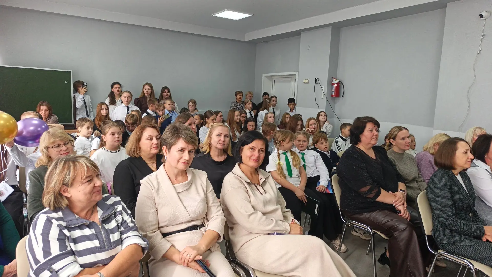 🍁 Праздник, который останется в сердцах: как мы поздравили наших учителей!