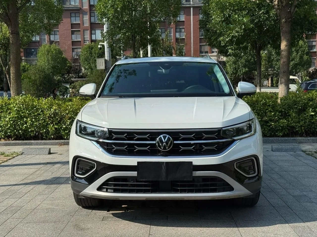 🏎Volkswagen TAYRON