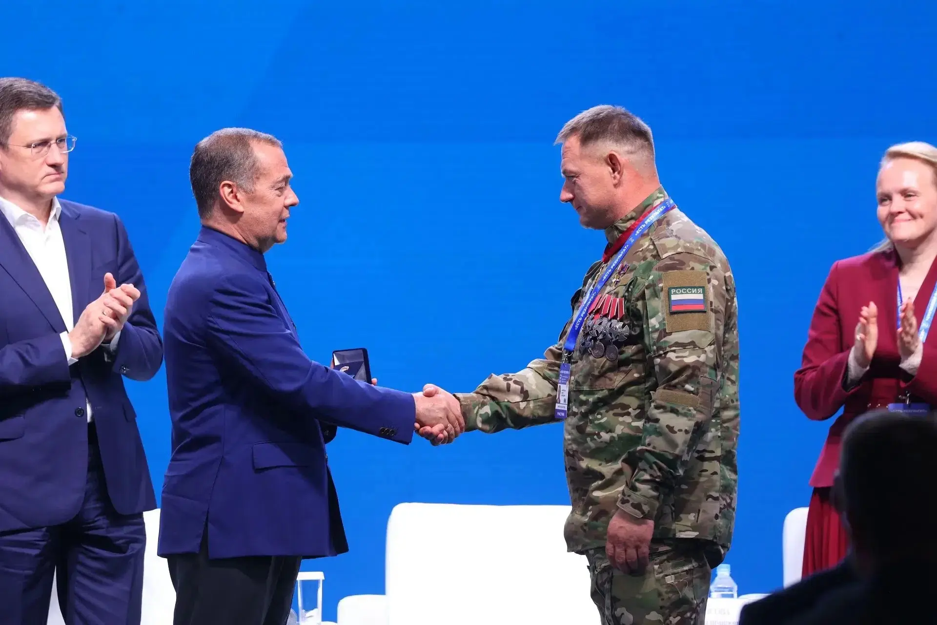 🤝 Народная программа помогла укрепить социальную сферу в стране

В Москве состоялся заключительный 