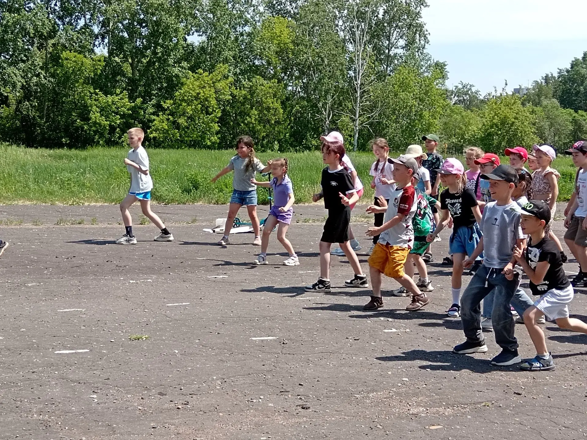 🌼🌻🌺Сегодня на территории нашего пришкольного лагеря царил настоящий спортивный азарт! Для ребят б