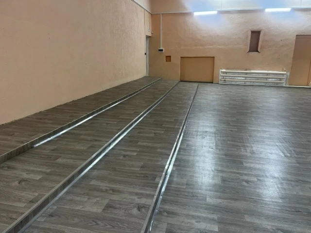 В пестовской Охоне завершается ремонт зрительного зала местного ДК в рамках ППМИ. Ремон...