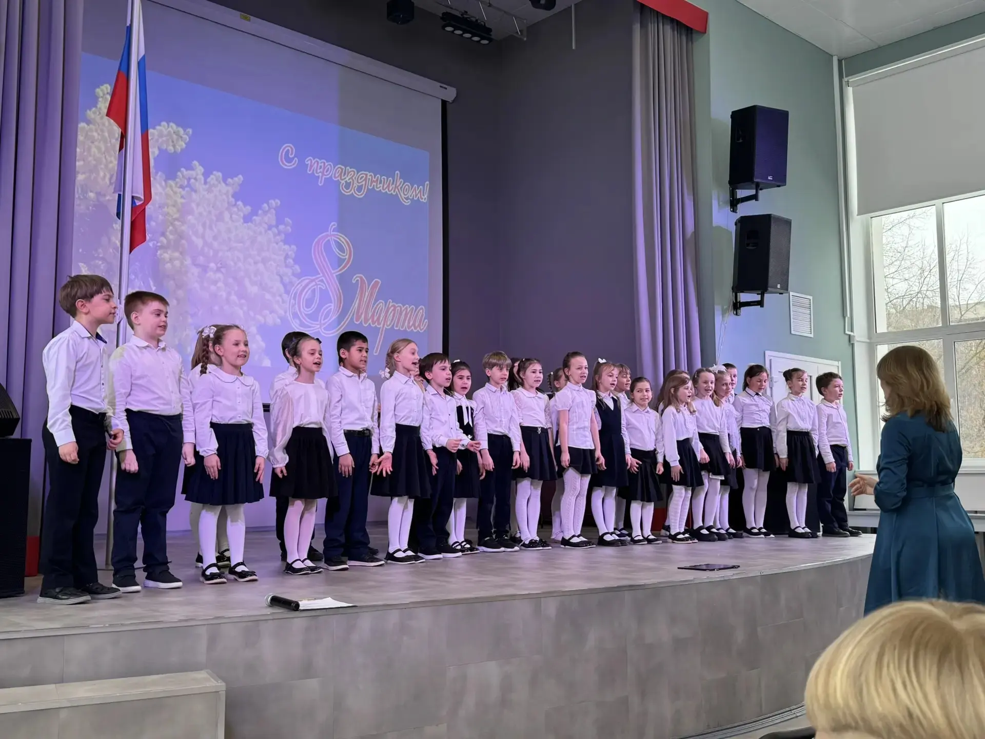 📅Сегодня, 3 марта 2026 года, в нашей школе прошел концерт, посвященный Международному женскому дню 8
