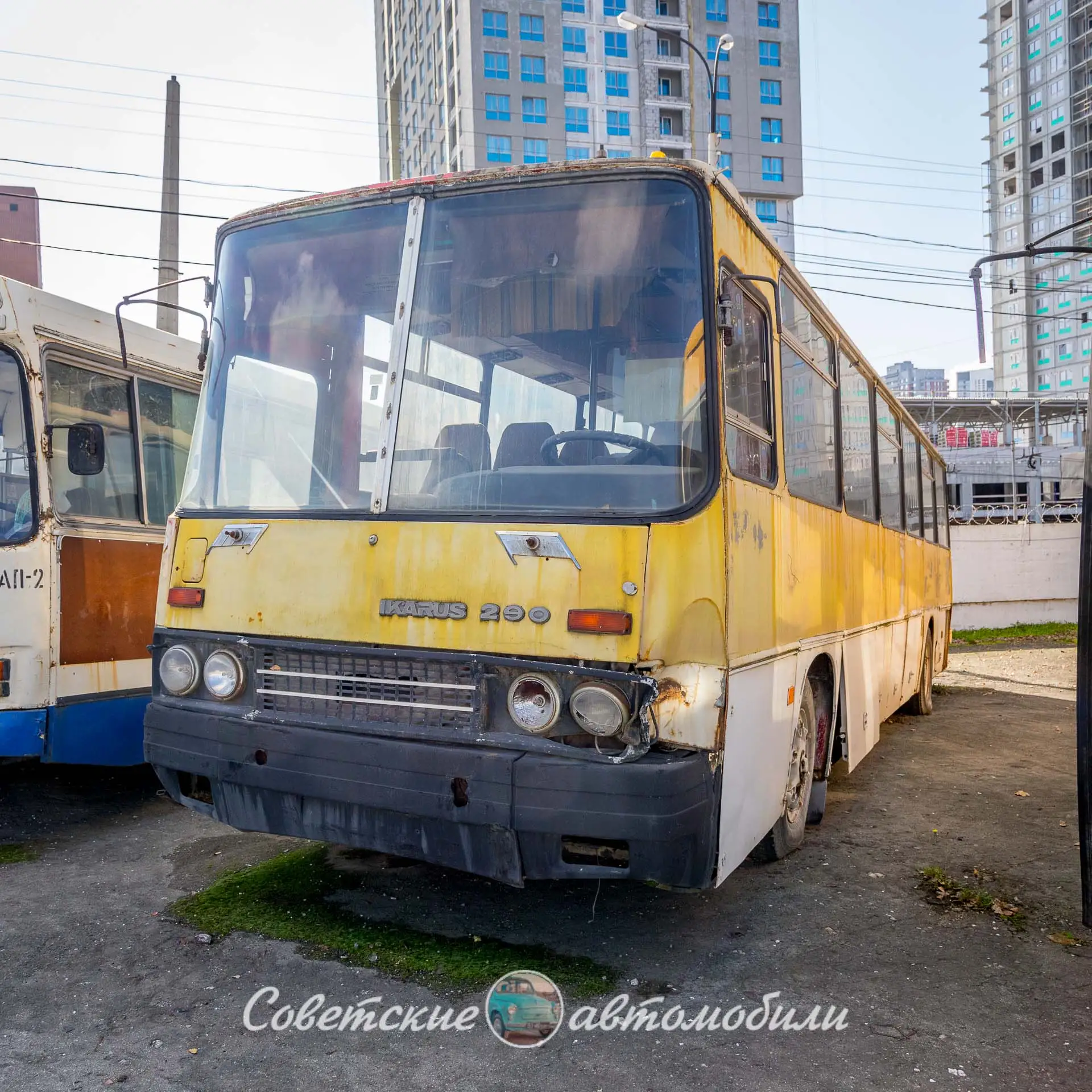 Икарус 290