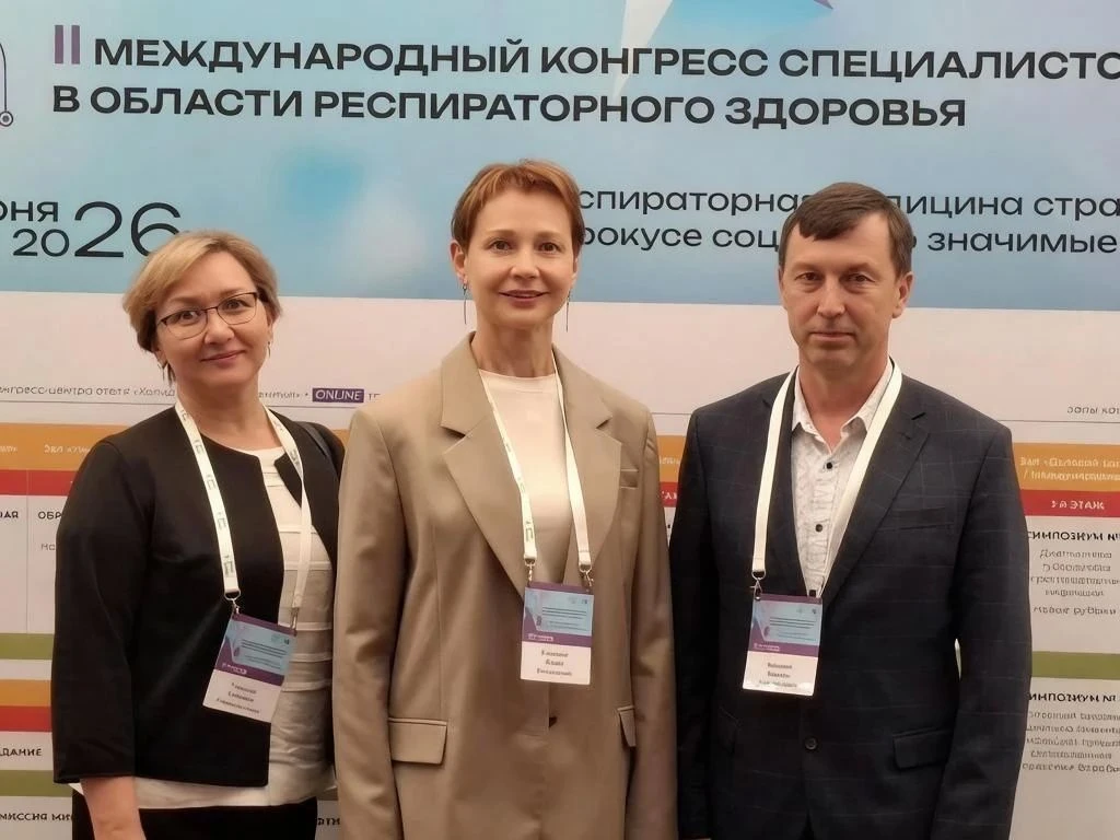 Главный врач Республиканского противотуберкулезного диспансера Жанна Еленкина, заместит...