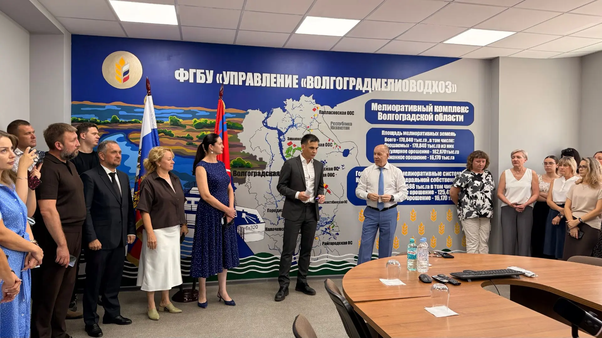 В ФГБУ «Управление Волгоградмелиоводхоз» прошла рабочая встреча с кандидатом в депутаты...