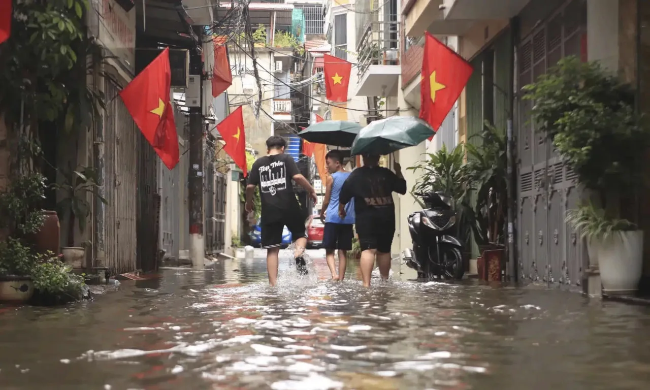 🇻🇳 Центральному Вьетнаму грозят наводнения. Синоптики предупредили о сильных дождях, ...