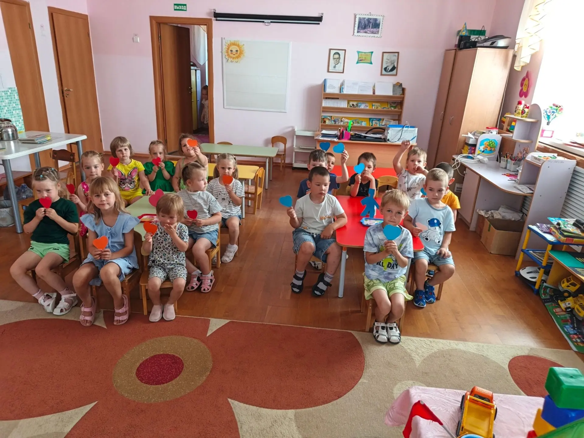 День загадывания загадок.