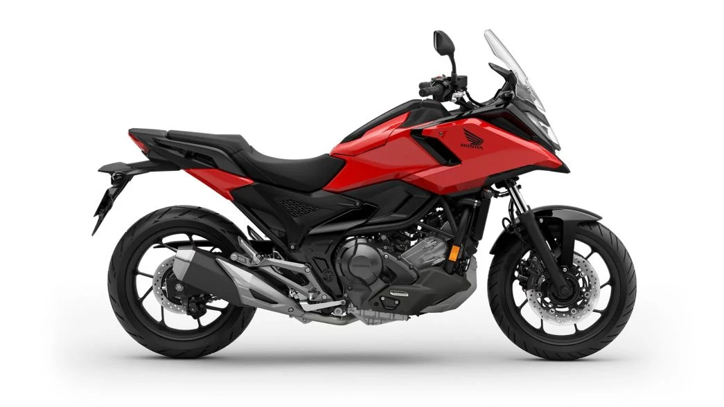 Honda NC750X DCT 2025 - универсальный мотоцикл для города и путешествий. Экономичный и ...