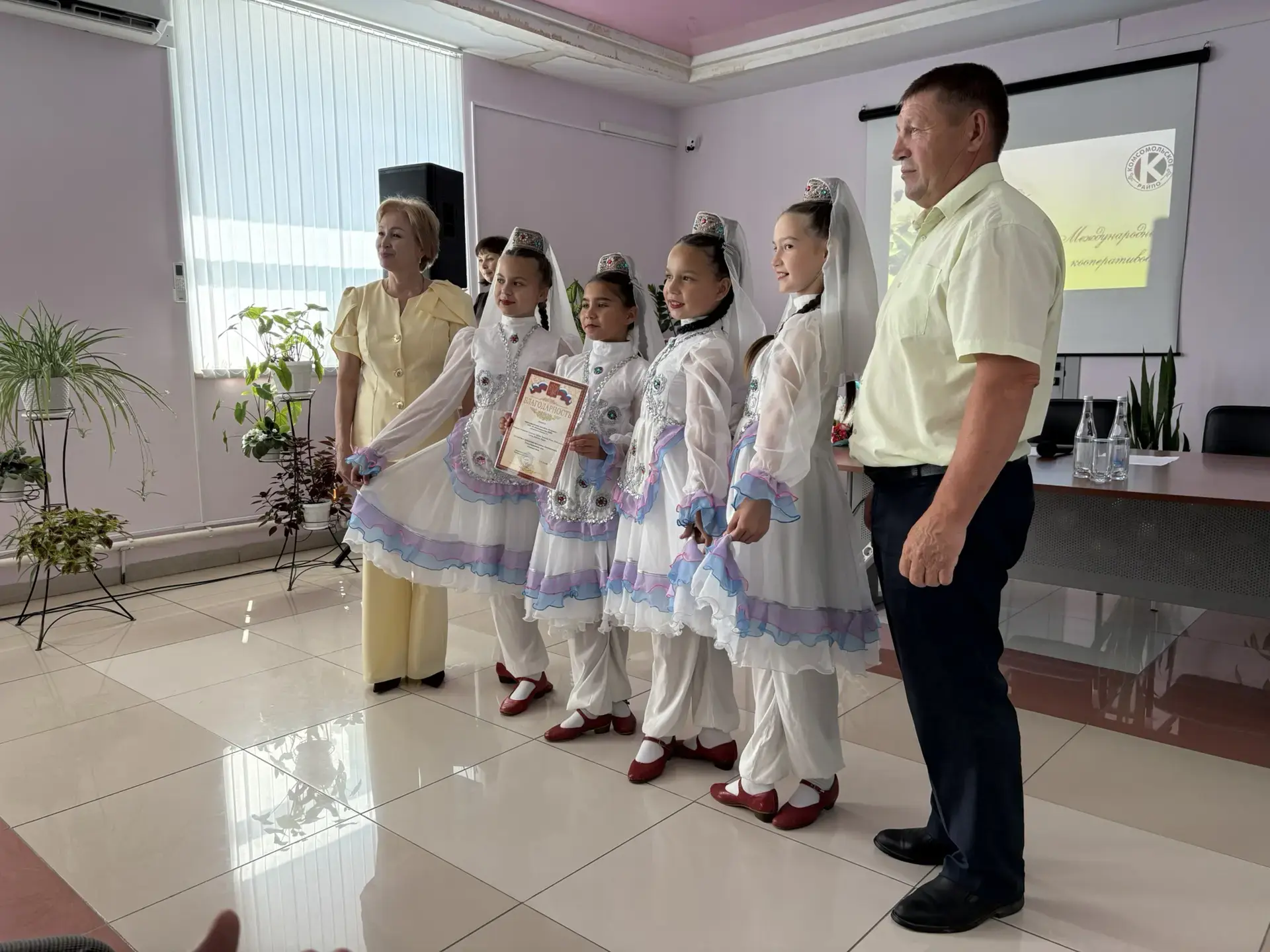 ⭐ Несмотря на летние каникулы, юные звёздочки вокального ансамбля "Весёлые нотки" (преп...