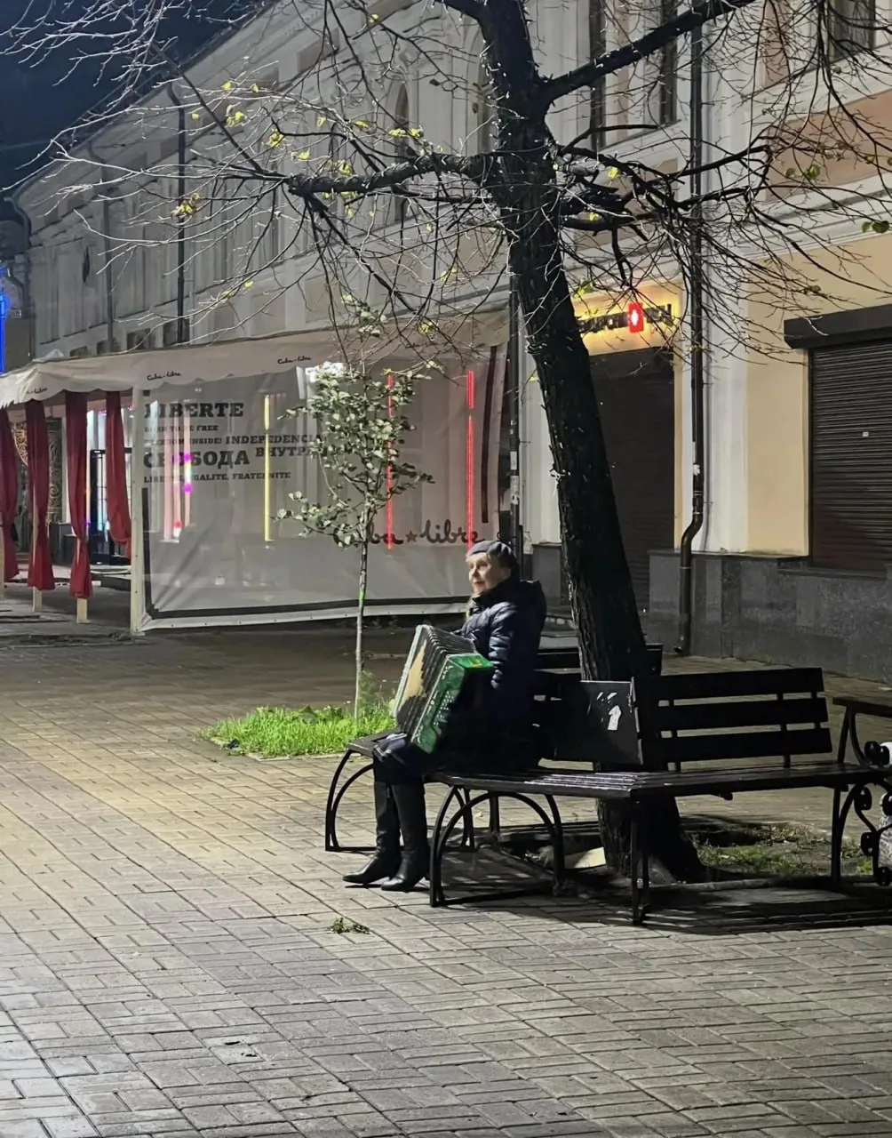 Новость о смерти Галины Дегтяревой, женщины с гармонью с Кирова, поразила многих... 💔