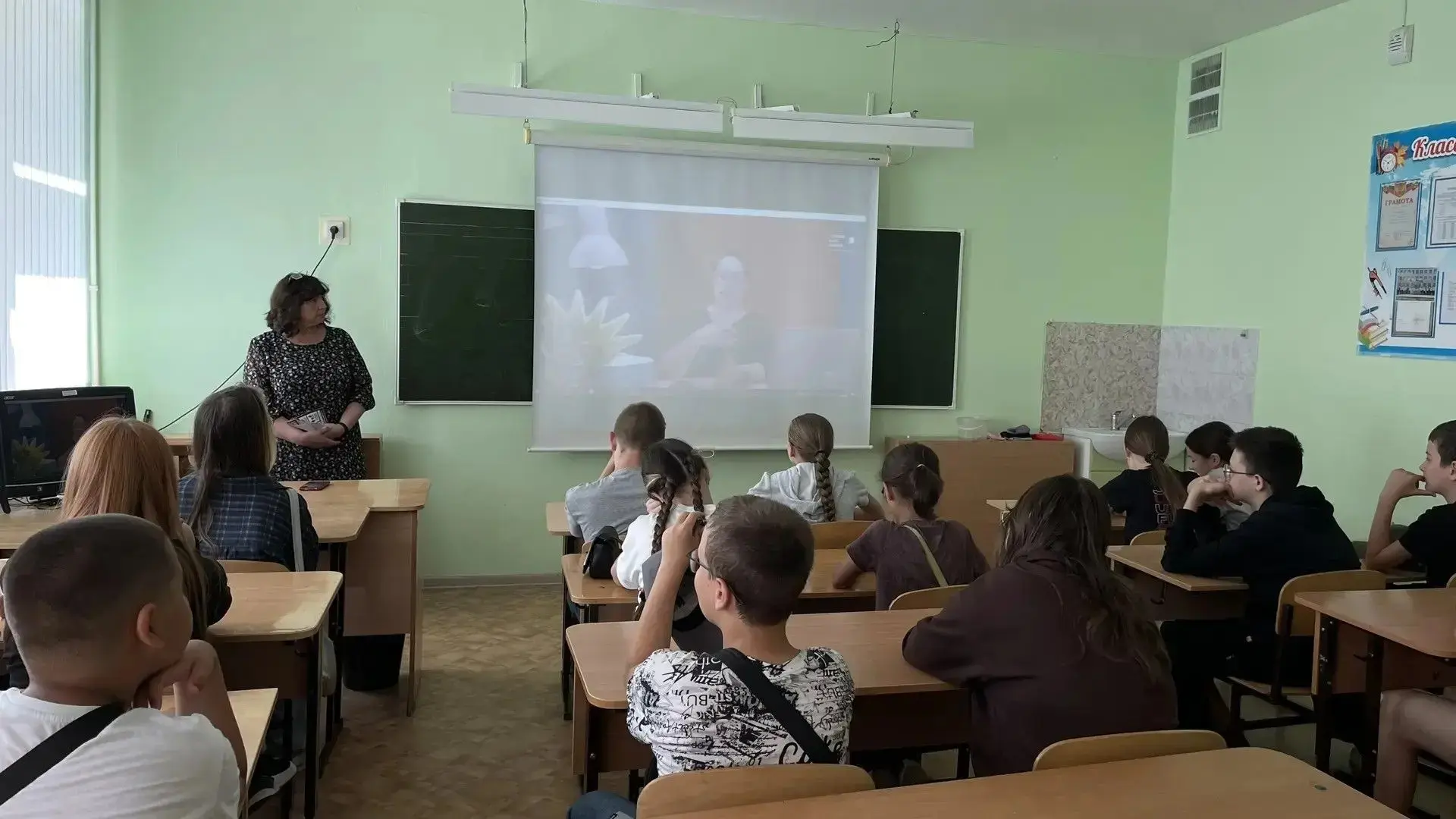 «Предупреждён - значит вооружён!»
Сегодня, 18 июня, в МБОУ «СОШ № 6» г. Чебоксары в рамках проекта «