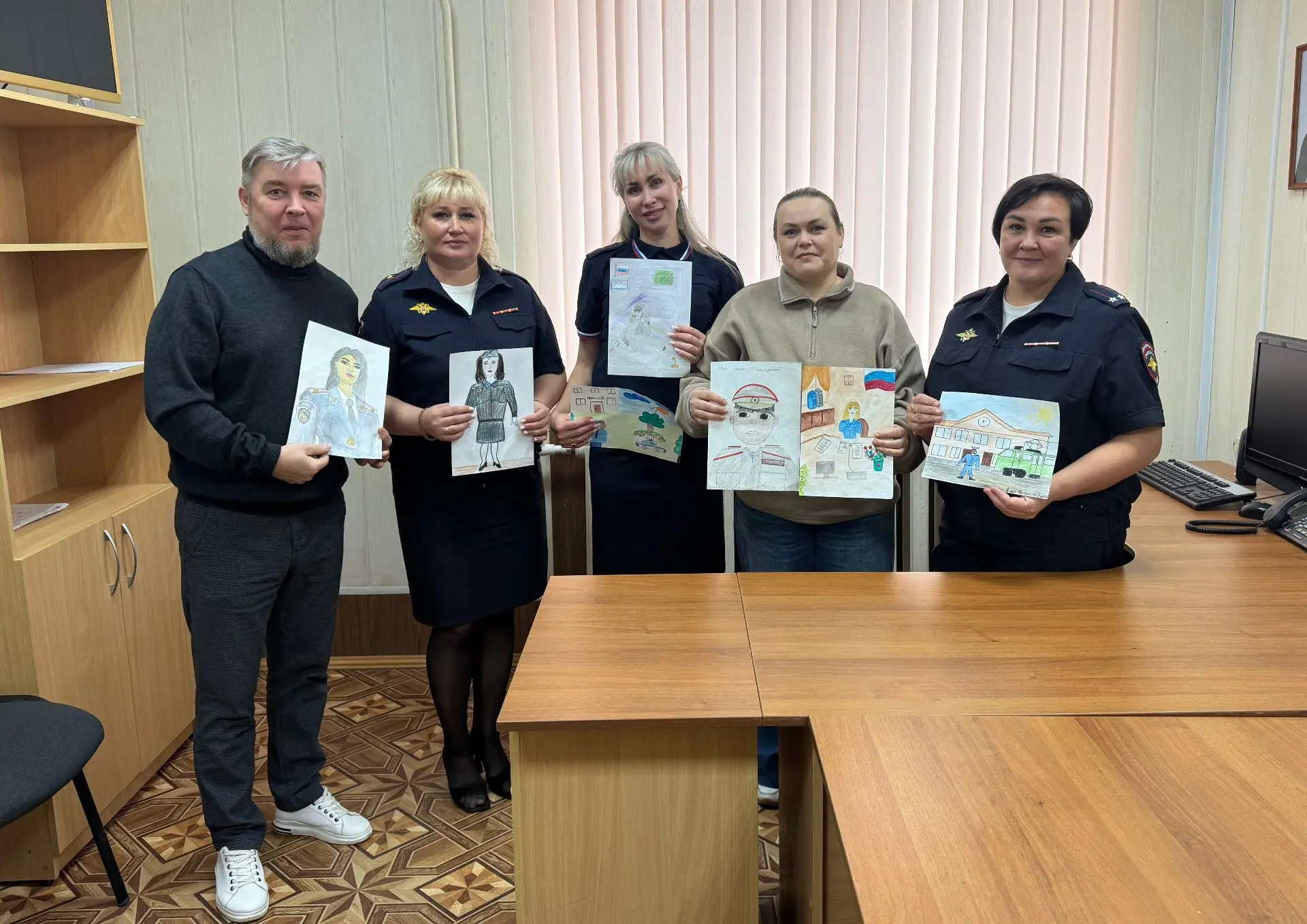 Отборочный этап конкурса «Мои родители работают в полиции» состоялся в Линейном отделе ...