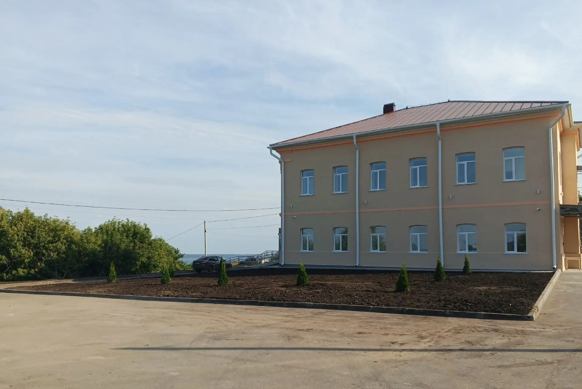 🏥 Подготовка здания инфекционного отделения к открытию подходит к завершению.