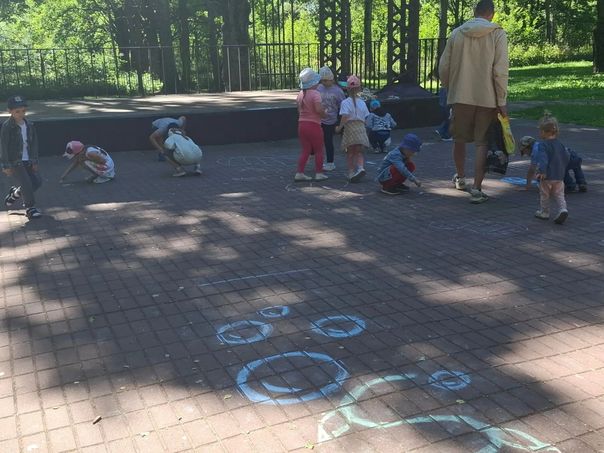 Сегодня в шестой раз проходит общероссийская акция  "Единый день фольклора".
Мы провели игровую прог