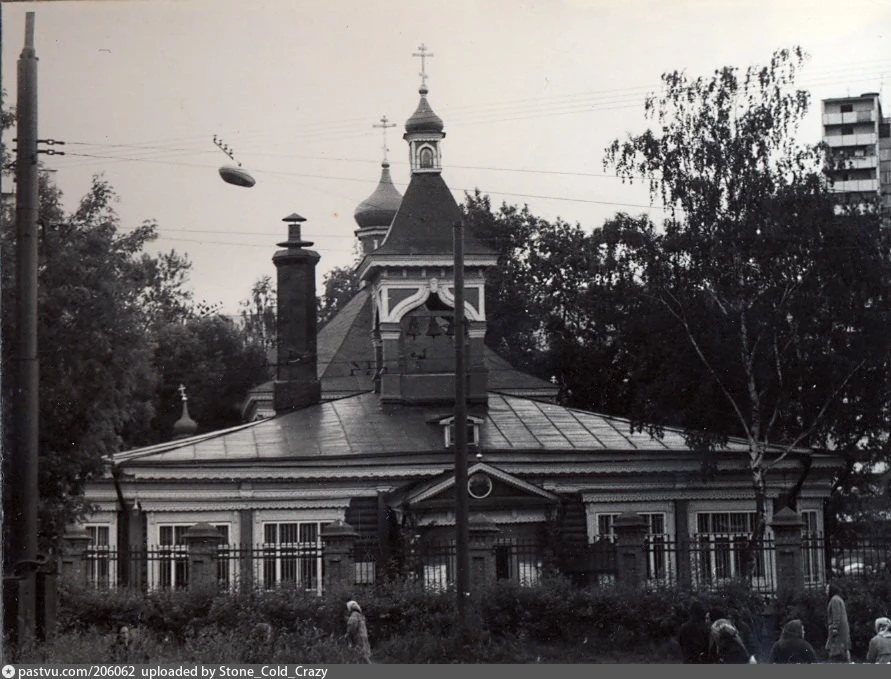 Миллионная улица. Храм Преображения в Богородском