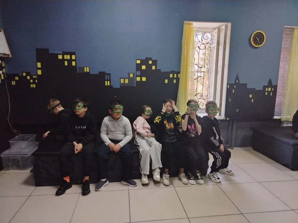 👁‍🗨 Когда зрение отключается, включаются все остальные чувства. Квест "Охота в темноте" - 5б класс! 