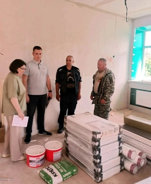 ⚒️ Новости капремонта: здание дошкольных групп в с. Зарубино постепенно приобретает новый облик.
Про