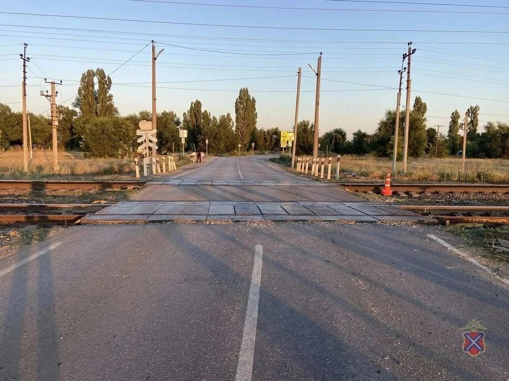Поезд сбил 14-летнего подростка в Волгоградской области