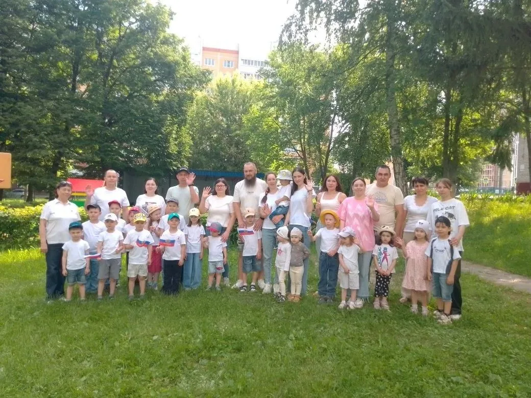 Флешмоб‑зарядка «Физкульт‑привет, Россия!» в преддверии Дня России
В преддверии Дня России в нашем д