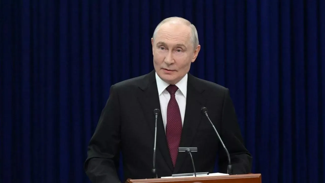 ⛽️Путин заявил, что России осталось отремонтировать 10% повреждённых НПЗ