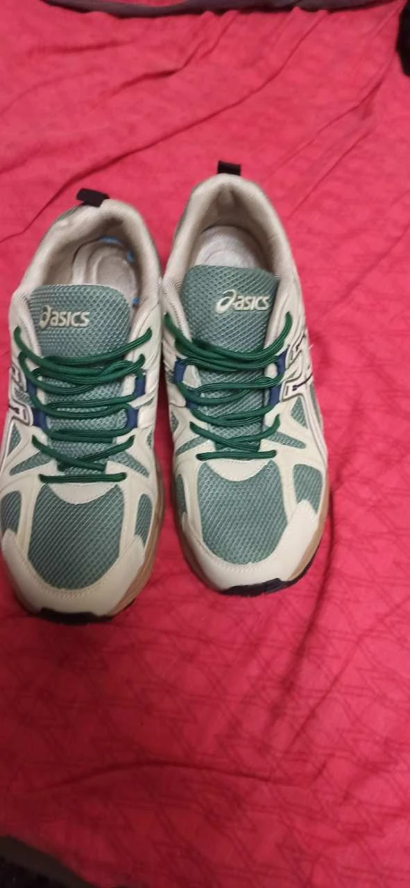 Новые красотки asics .