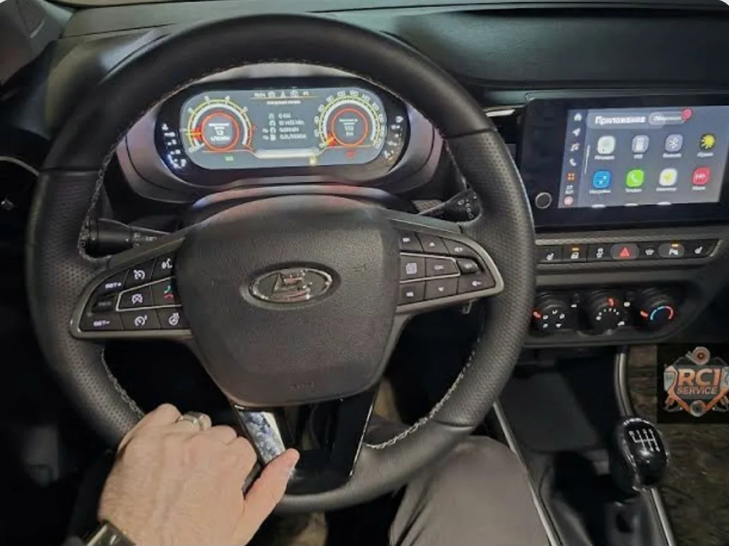 🚗🔥 Новая Lada Iskra прошла первые 2000 км… и уже выдала ошибку. Но история оказалась куда интереснее