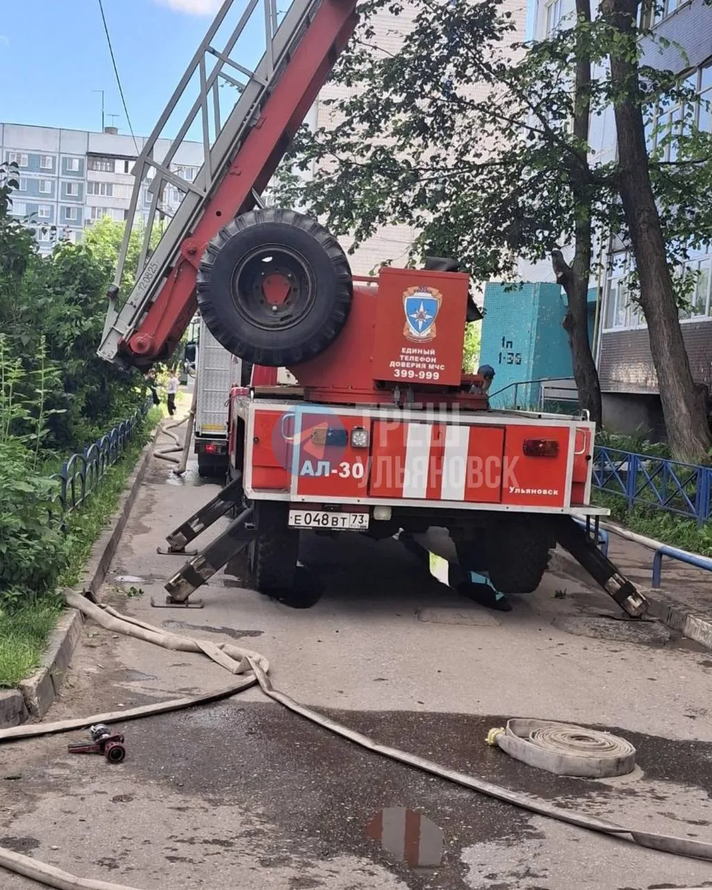 Загорелся балкон на улице Рябикова, 83 
 
Очевидцы сообщают, что на месте работают экстренные службы